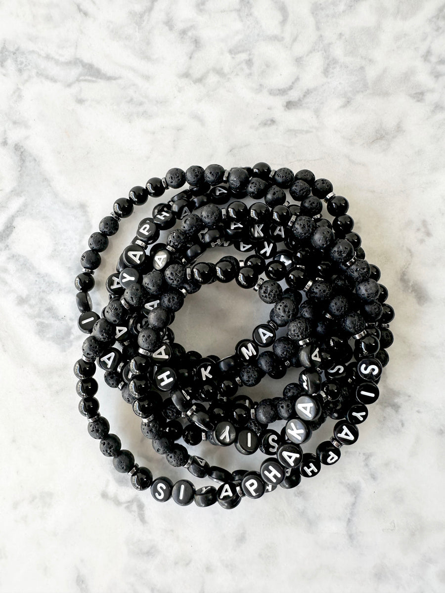 Siyaphakama Bracelet in Black