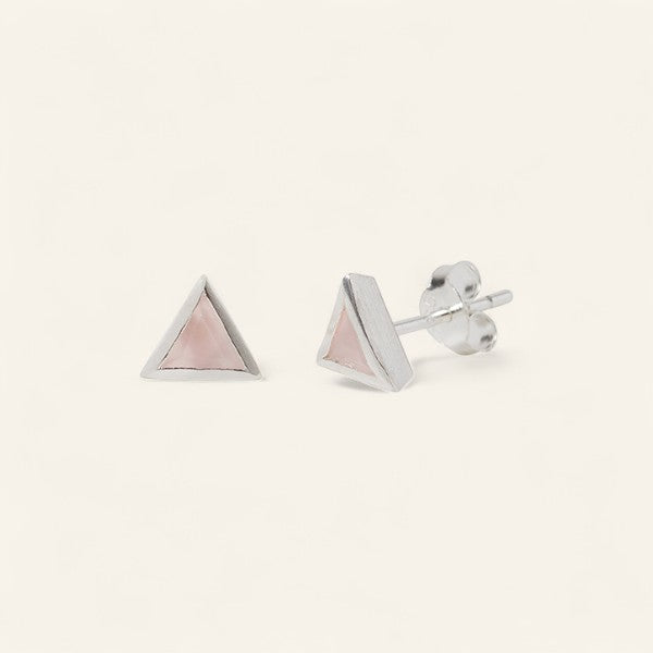 THE SUMMER TRIANGULAR STUDS IN SILVER