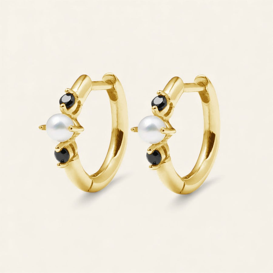 The Monochrome Huggie