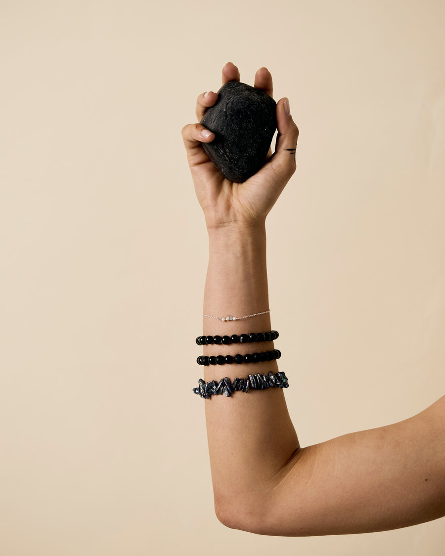 The Jagged Black Pearl Bracelet