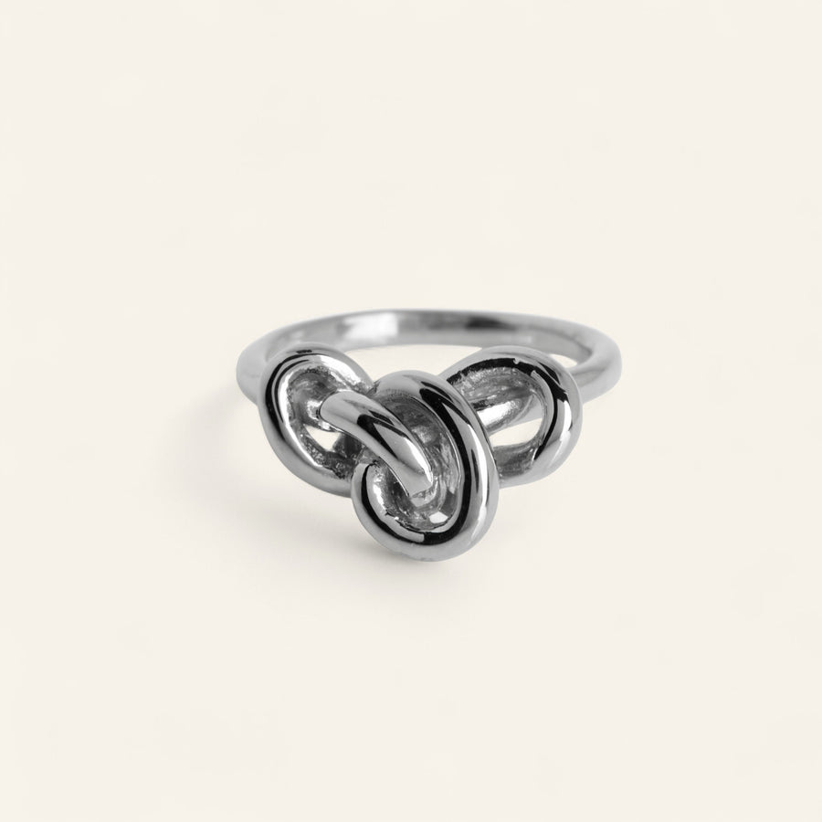 The Amara Knot Ring