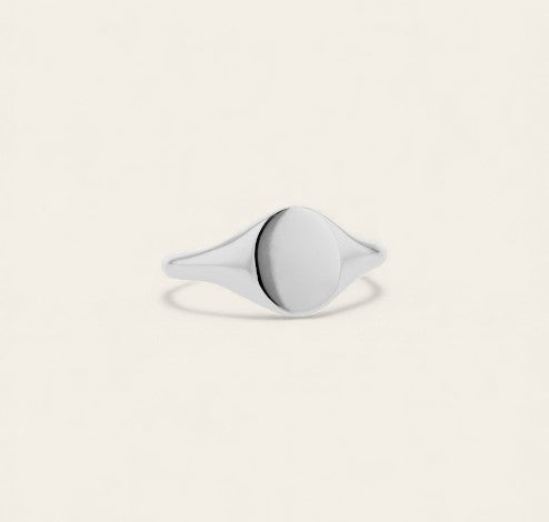The Petite Signet Ring