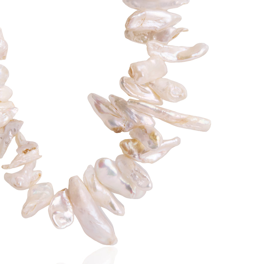 The Jagged White Pearl Bracelet