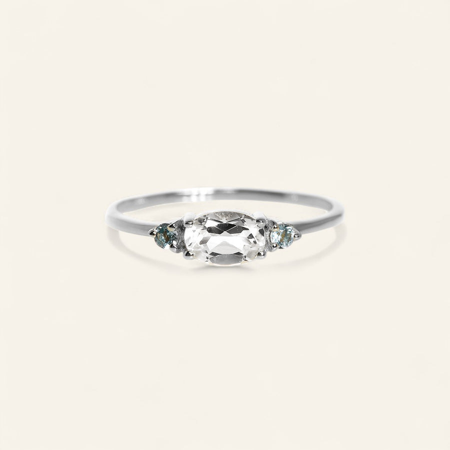 The 3 Stone Oval Stacker