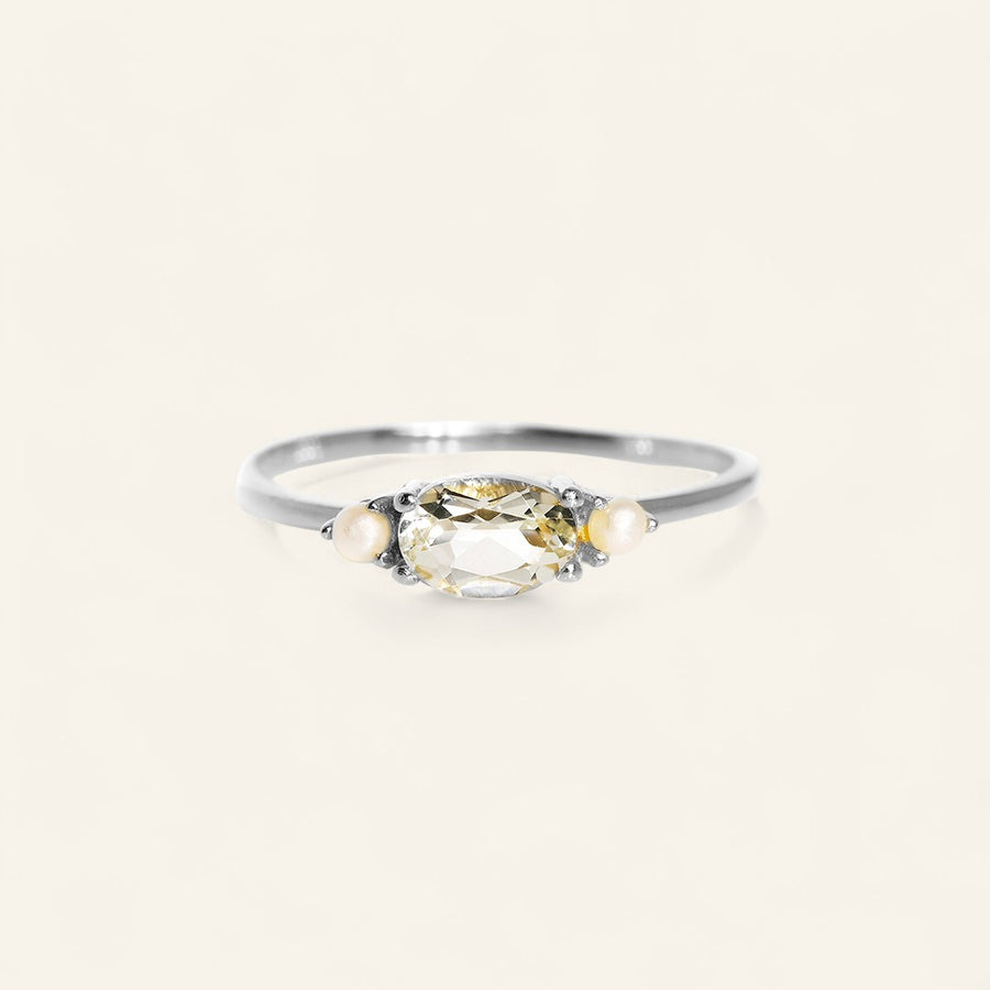 The 3 Stone Oval Stacker
