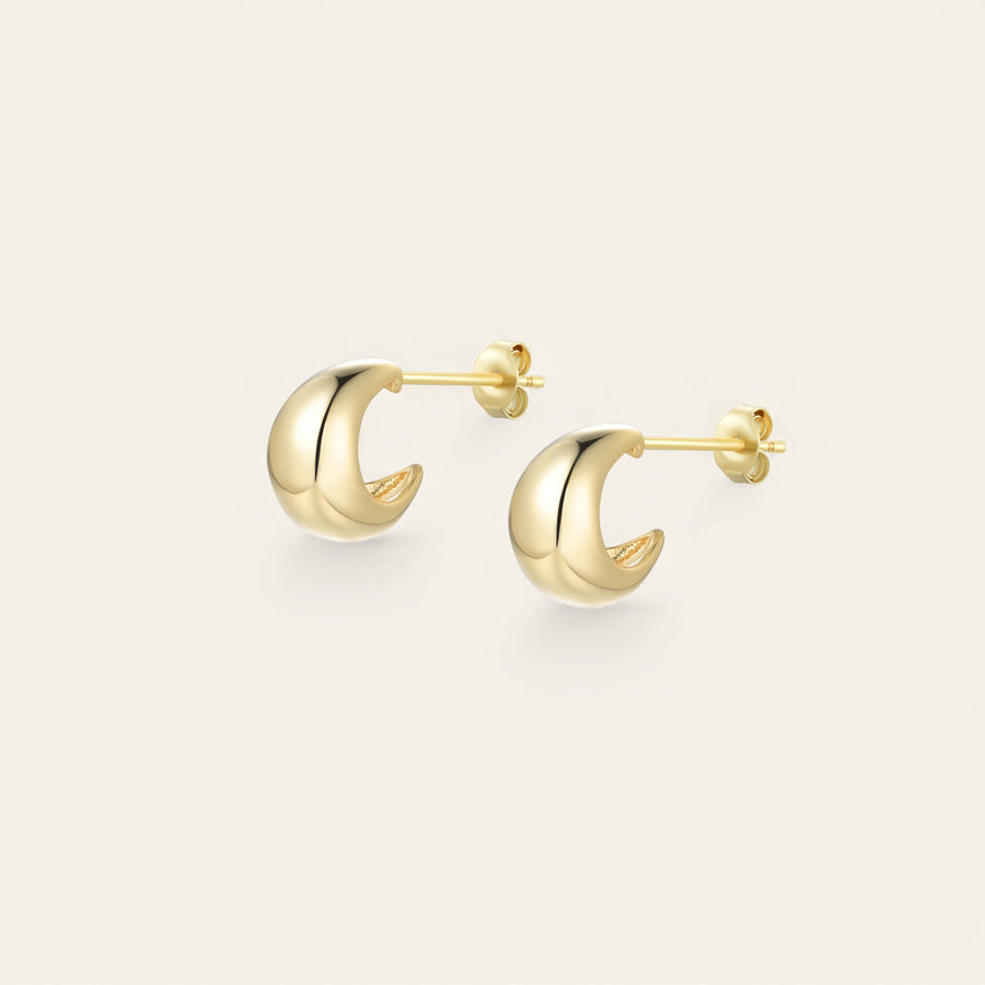 The Chunky C-Shaped Studs