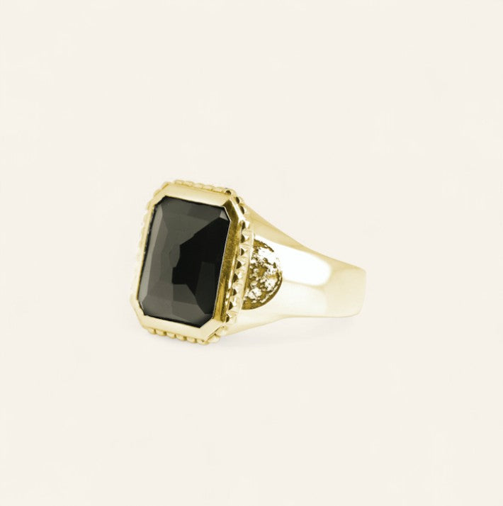 Andréa Katzeff's Sun to Moon Ring