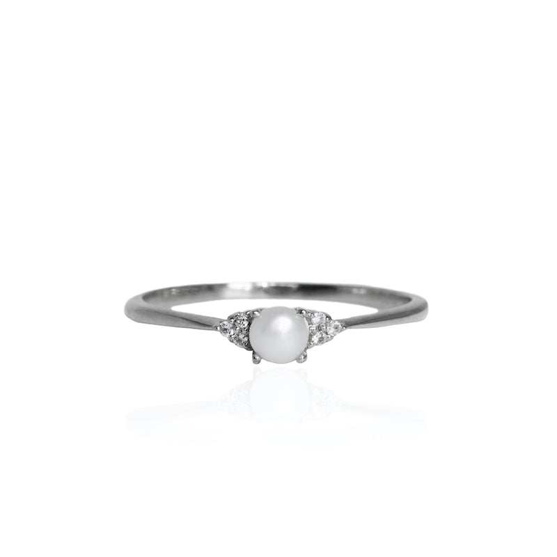 The Petite Pearl Cluster Ring in Silver