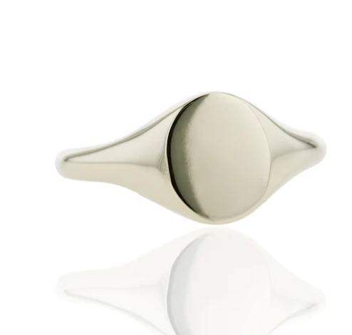 The Petite Signet Ring