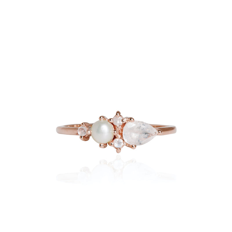 The 5 Stone Cluster Ring in Gold
