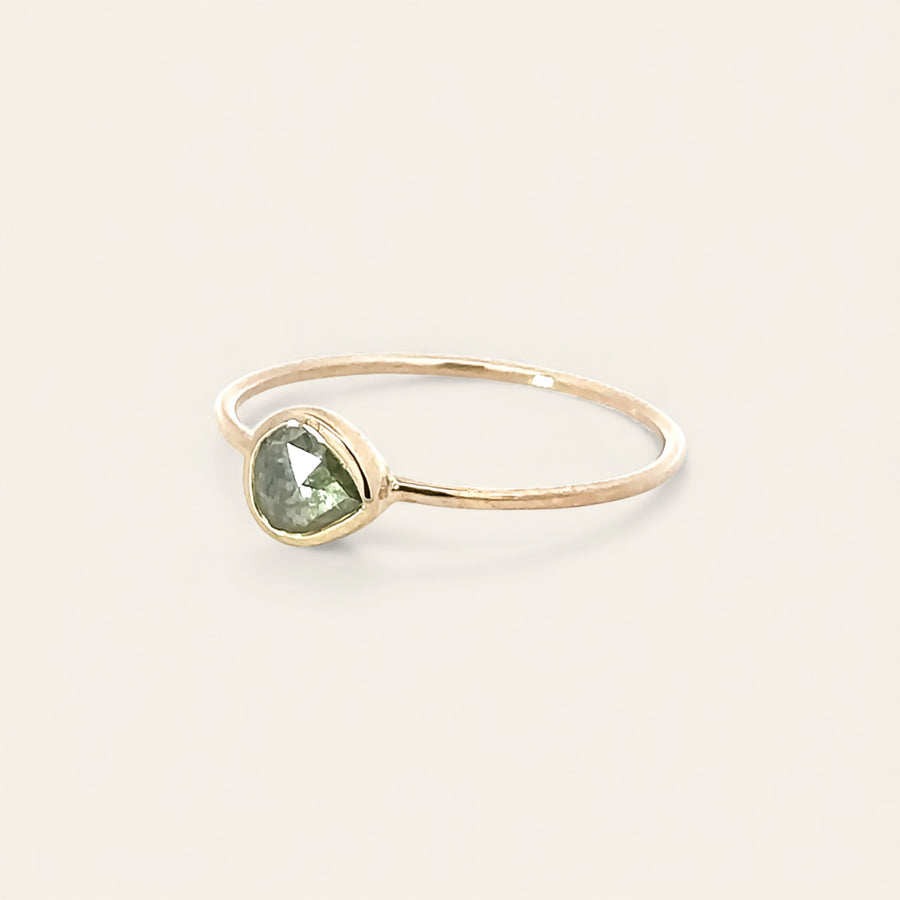 The Pear-Cut S&P Diamond Ring - No 2