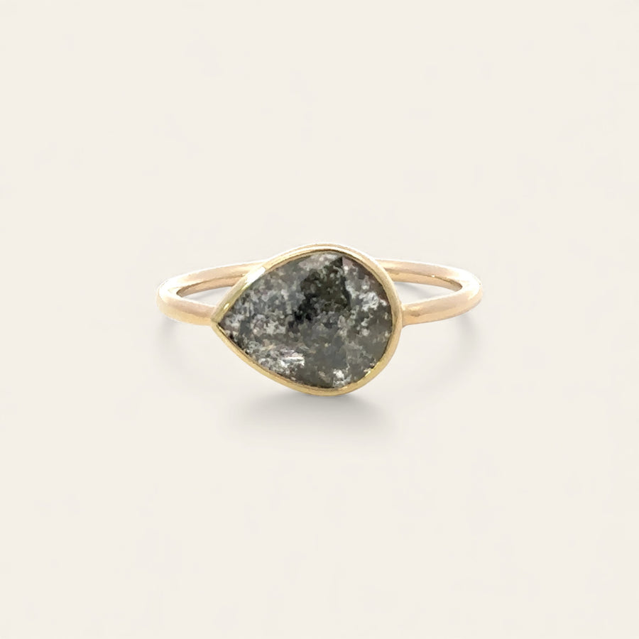 The Pear-Cut Stormy S&P Diamond Ring
