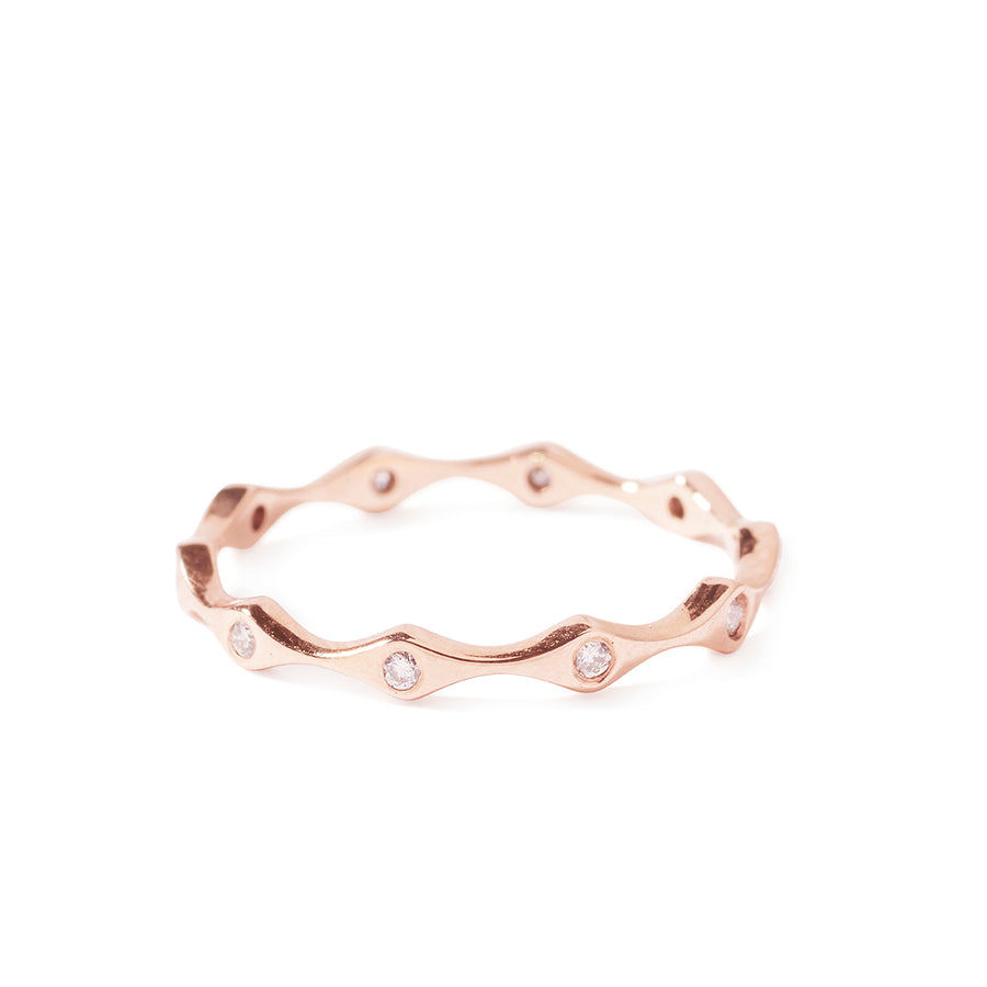 The Waved Diamond Infinity Band