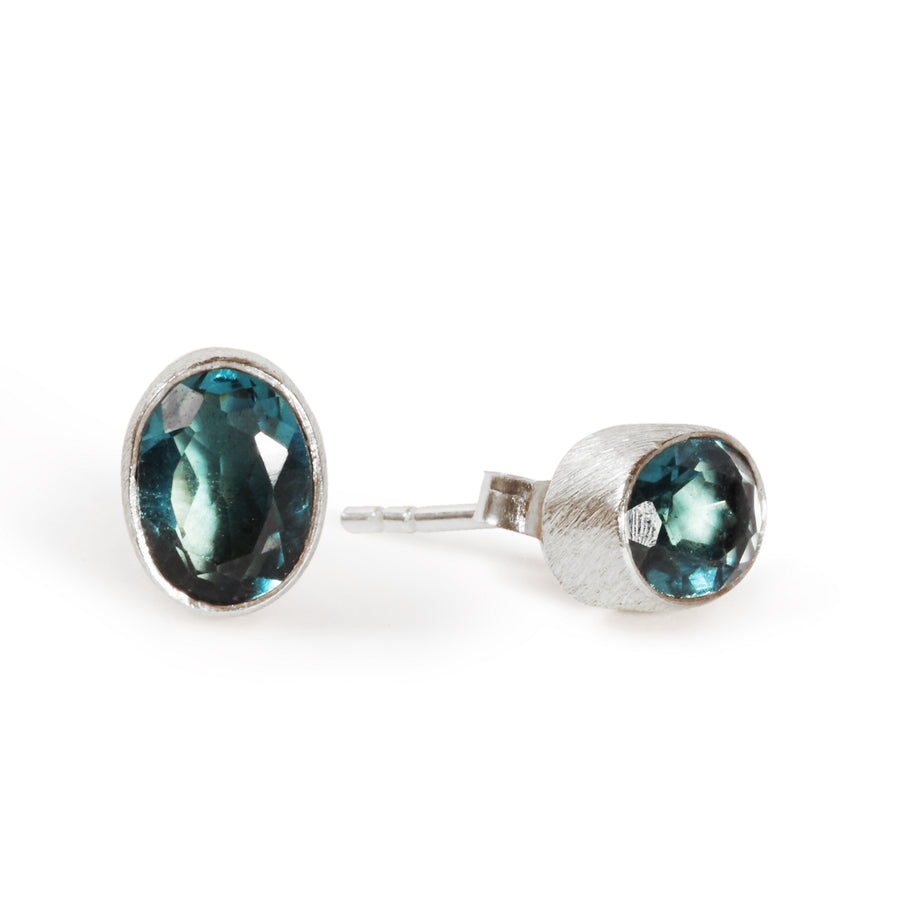 The Oval Stone Studs in Silver