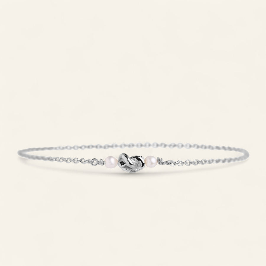 The Knot & Pearl Bracelet