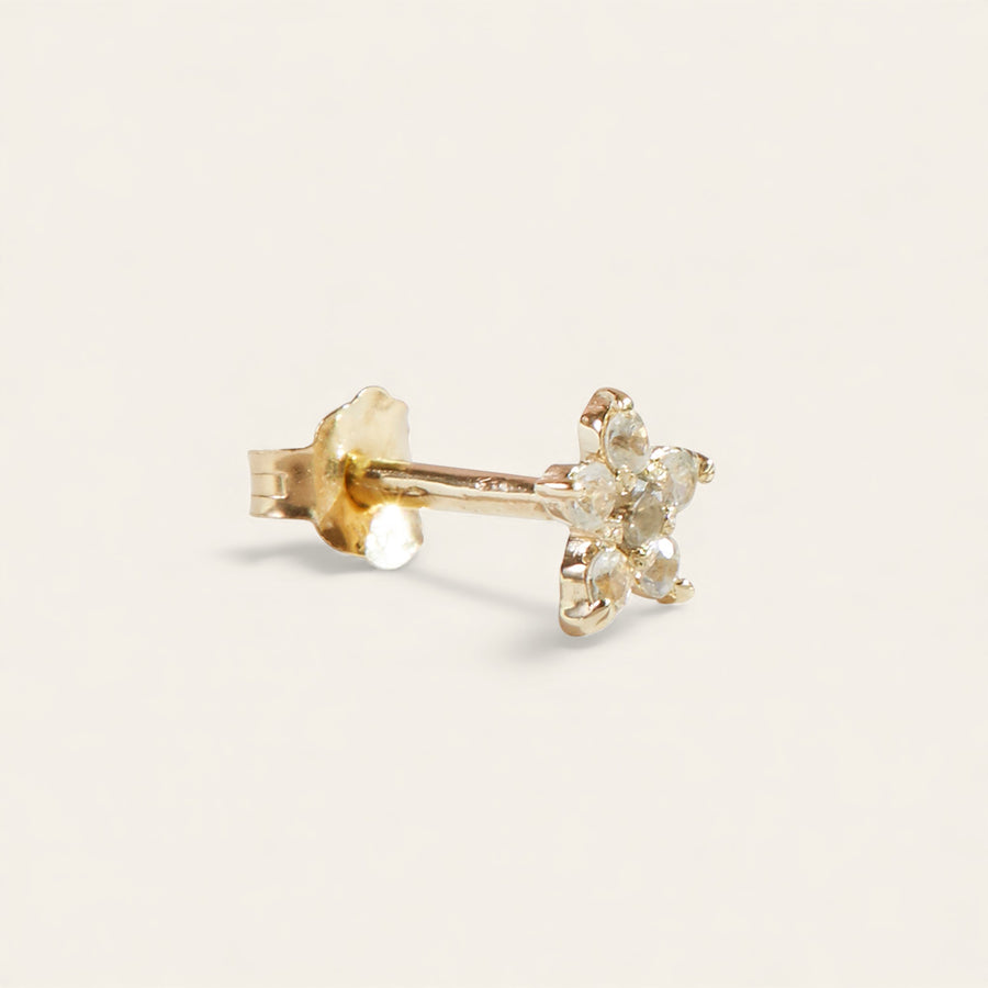 The White Sapphire Flower Stud in 9kt Gold