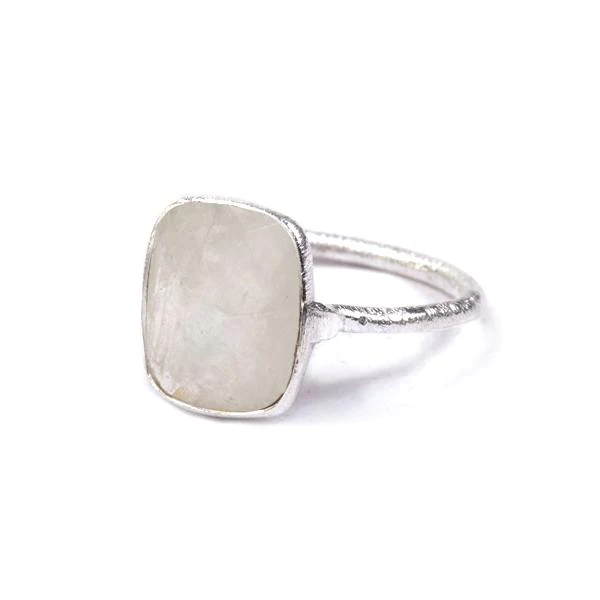 The Raised Rectangle Stone Ring in Silver