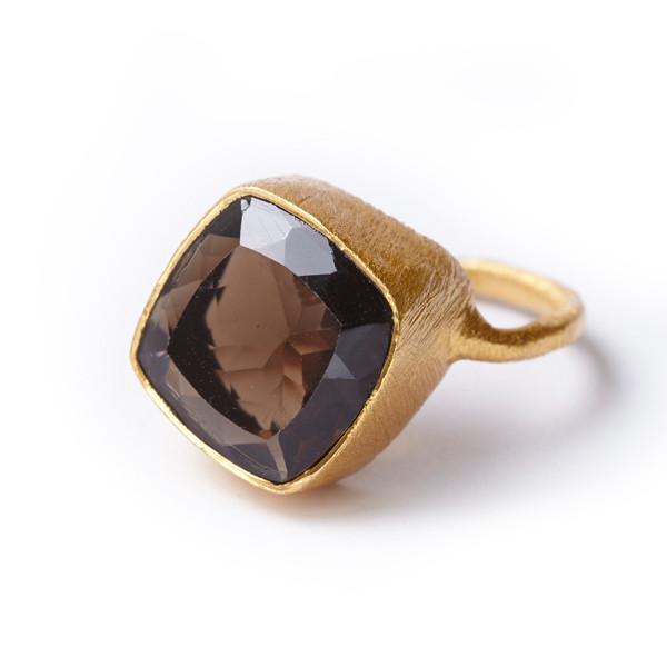The Brushed Square Stone Ring