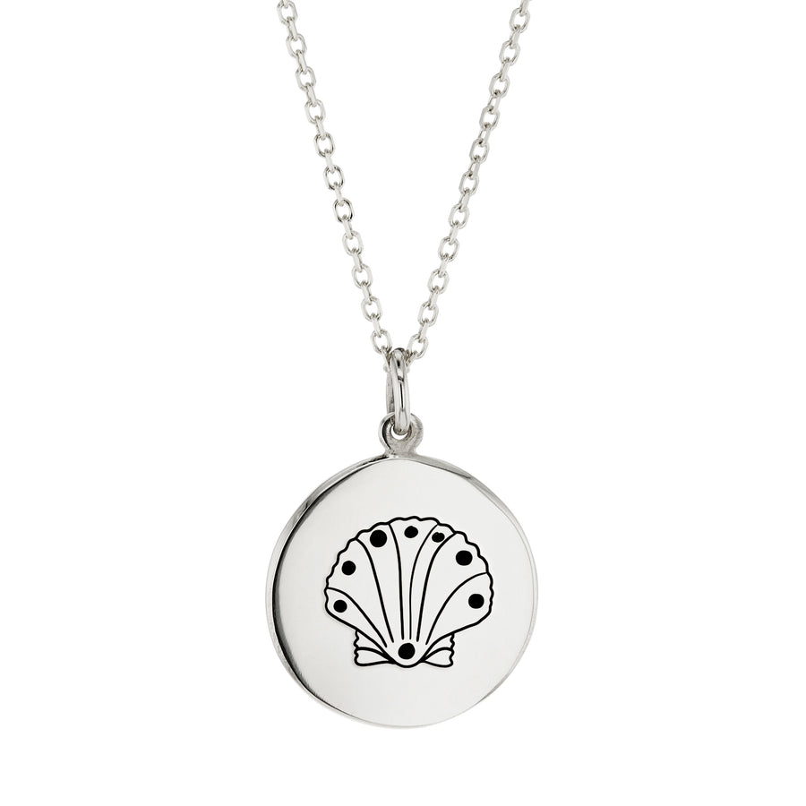 The Scallop's Necklace in Silver