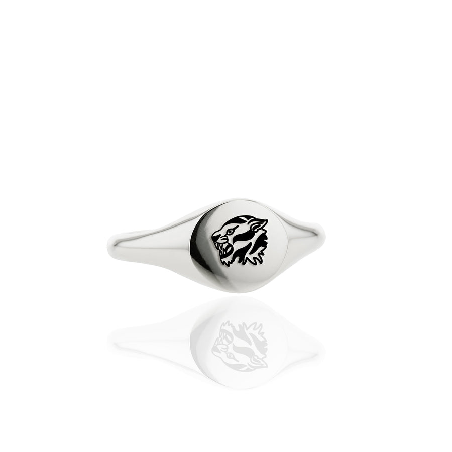 The Tiger's Slim Signet Ring in Silver